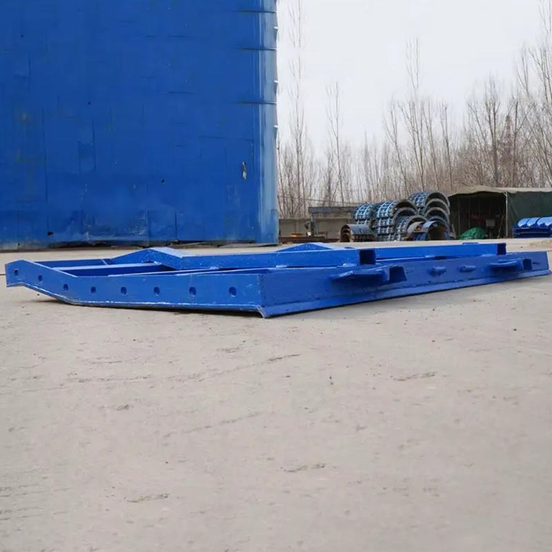 Cassaforma per guardrail